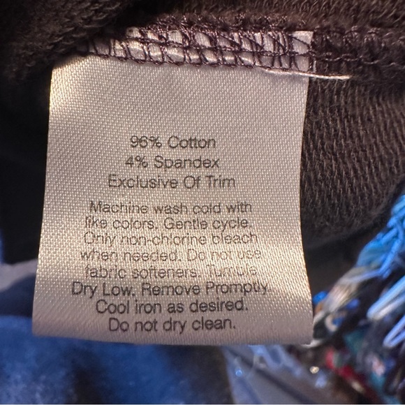 Eddie Bauer Size L dark grey capri sweatpants like - Picture 2 of 7